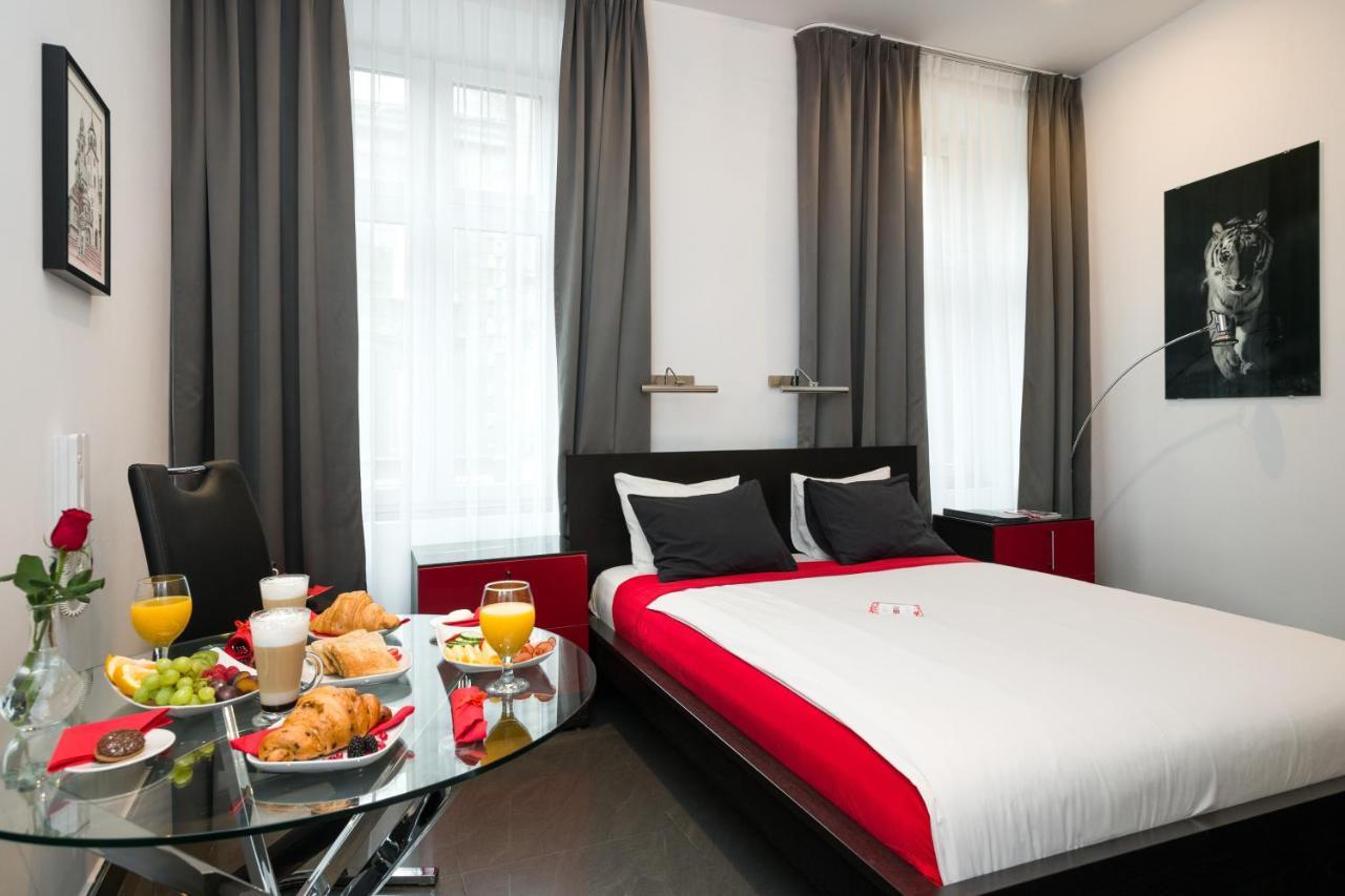 Komorowski Luxury Guest Aparthotel 4*
