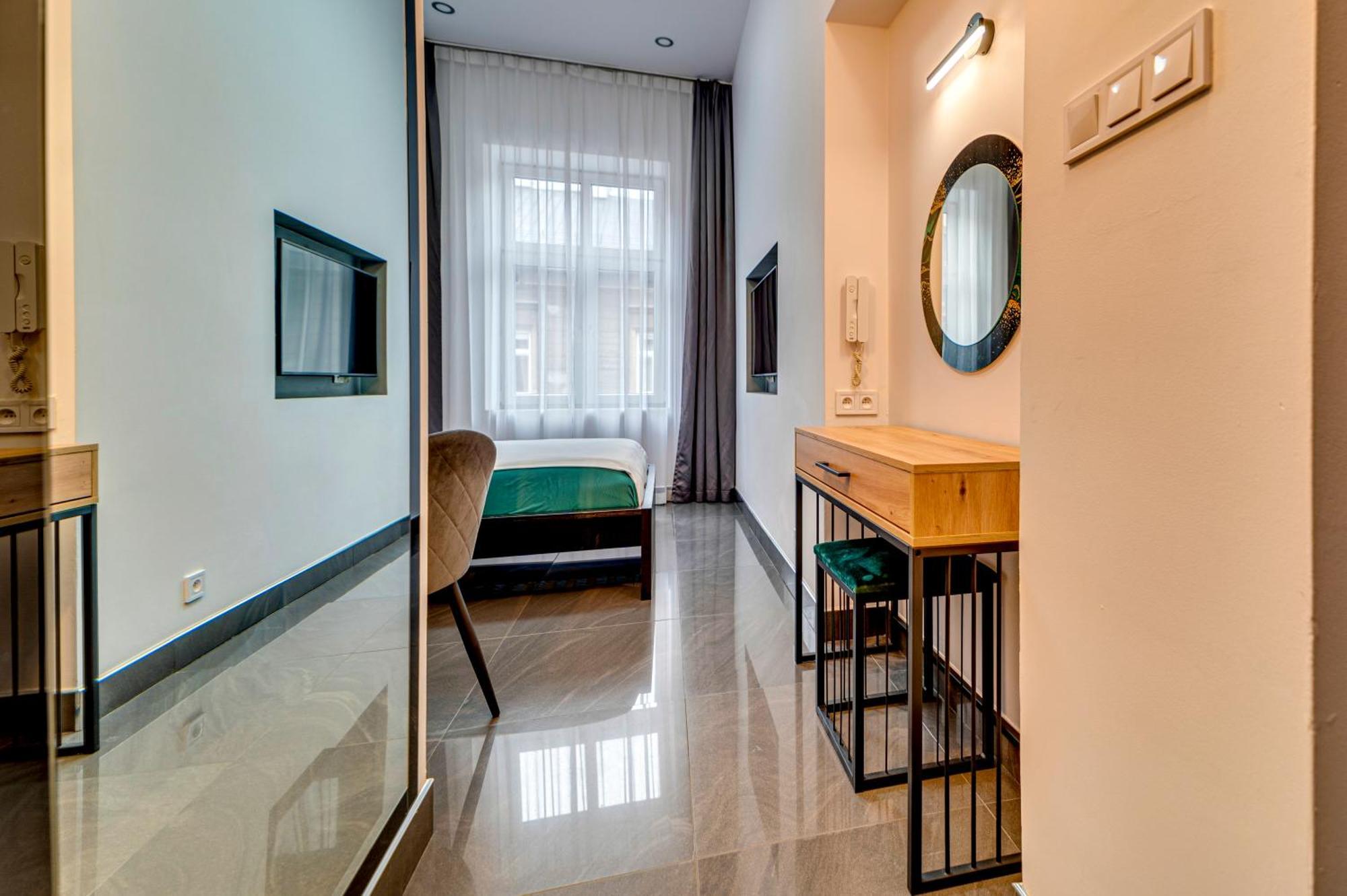 Aparthotel Komorowski Luxury Guest 4*
