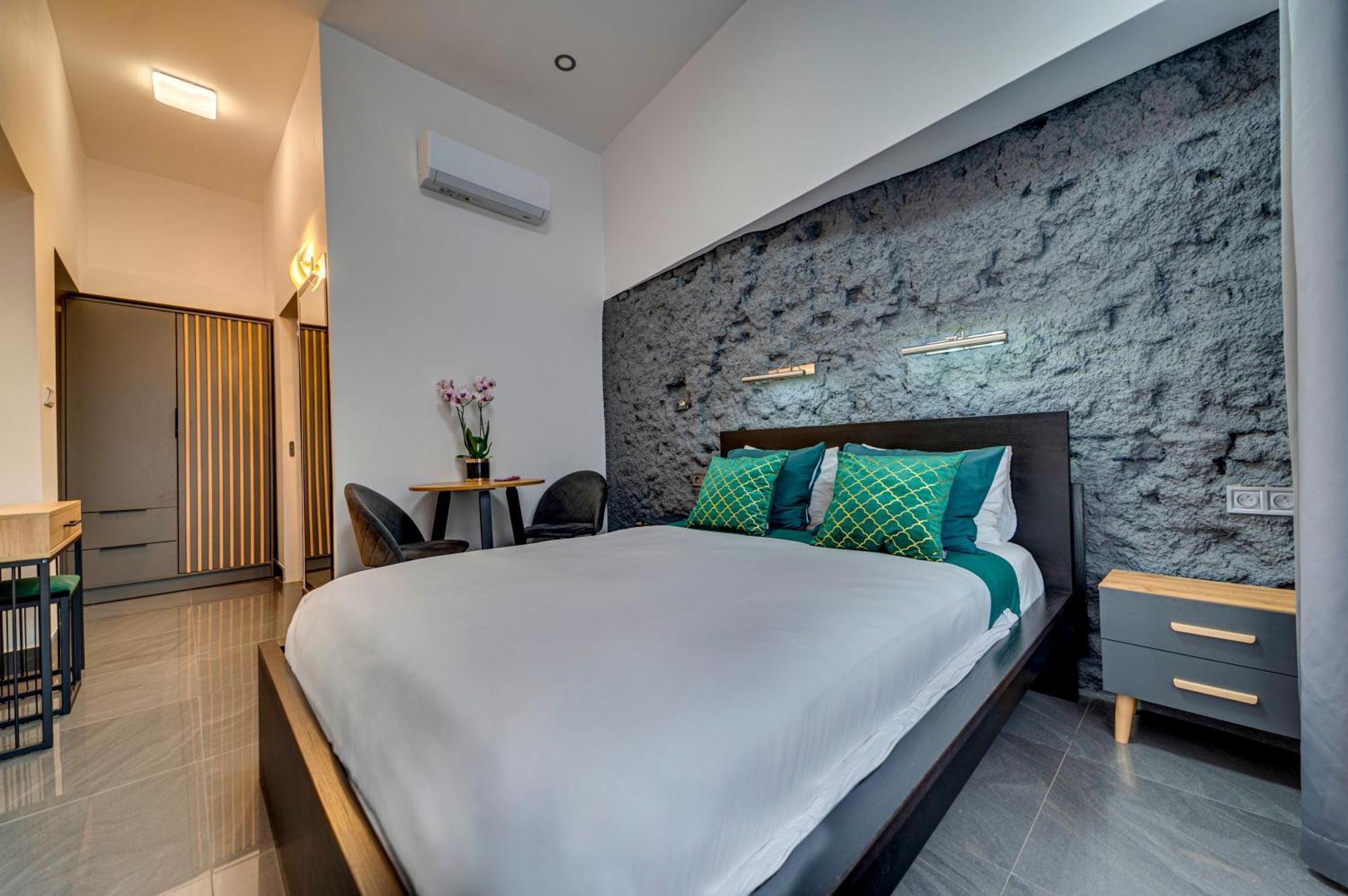 Aparthotel Komorowski Luxury Guest 4*