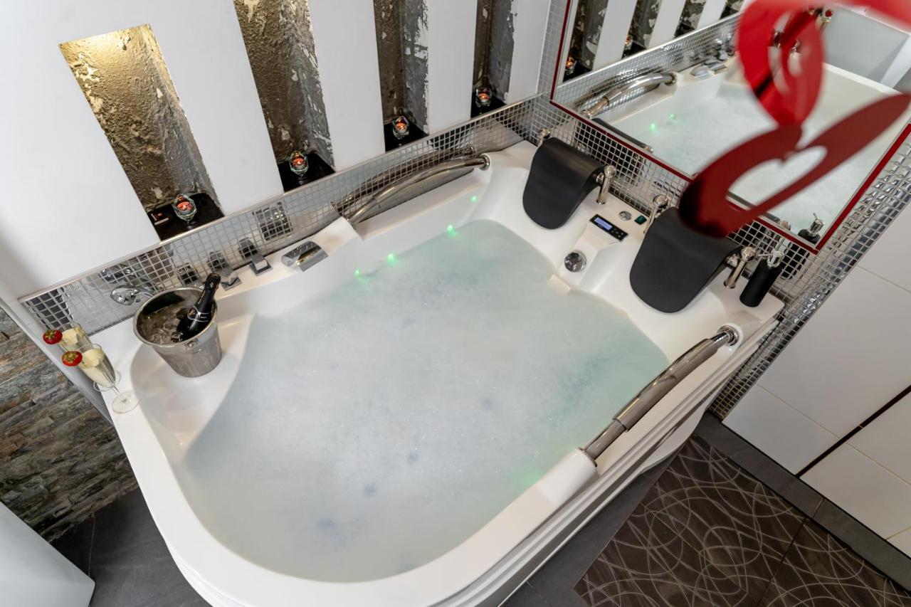 Aparthotel Komorowski Luxury Guest 4*