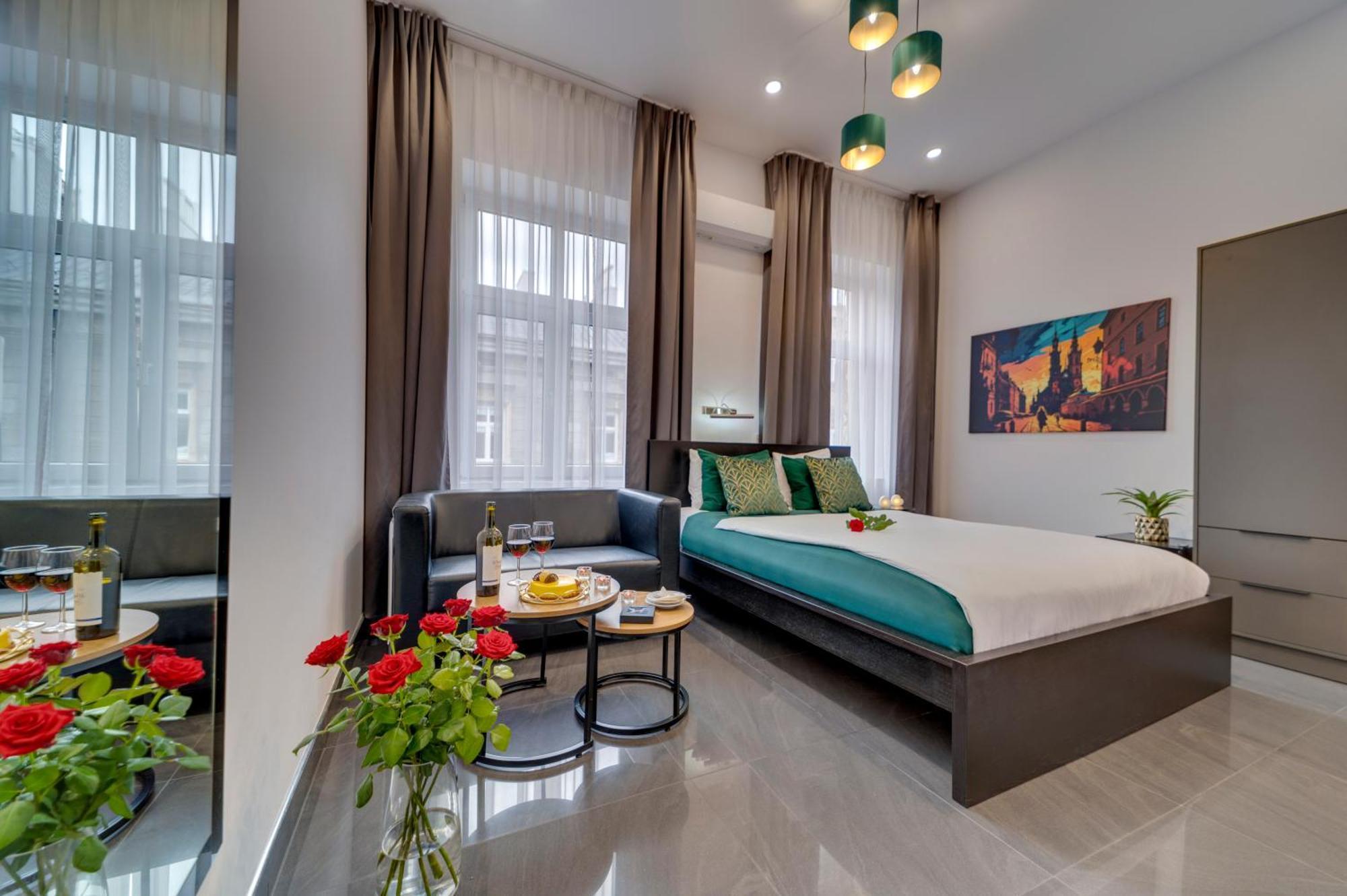 Komorowski Luxury Guest